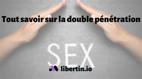 double penetration avec un gode|Double pénétration avec un gode dans la chatte et une bite